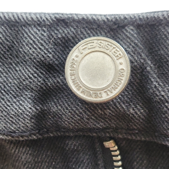 FB Sister Distressed Black Denim Shorts Size M - Picture 7 of 9